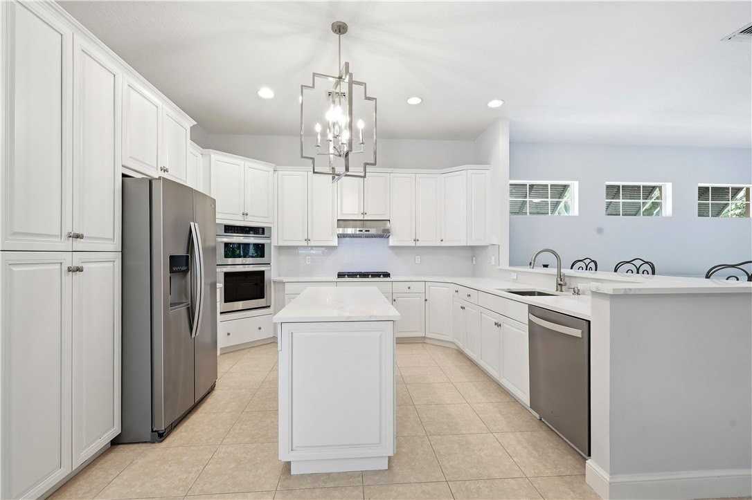 2065 Indian Summer Ln - Photo 7 of 35