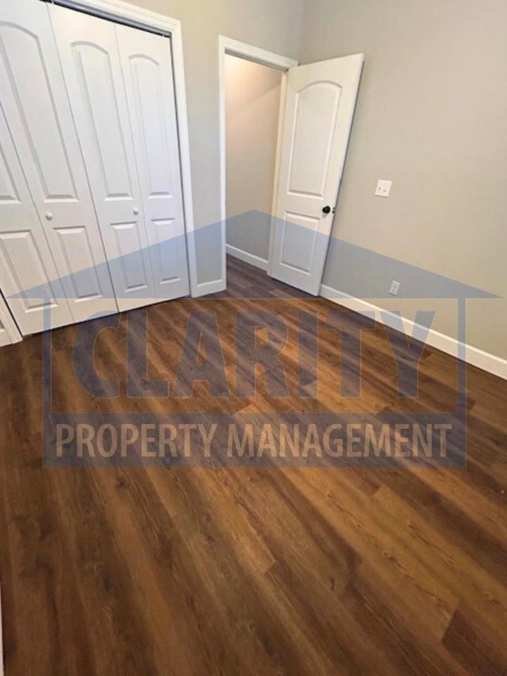 2030 Blythe Ave Se - Photo 7 of 18