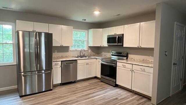 3831 Greendale Pl Ne - Photo 4 of 23