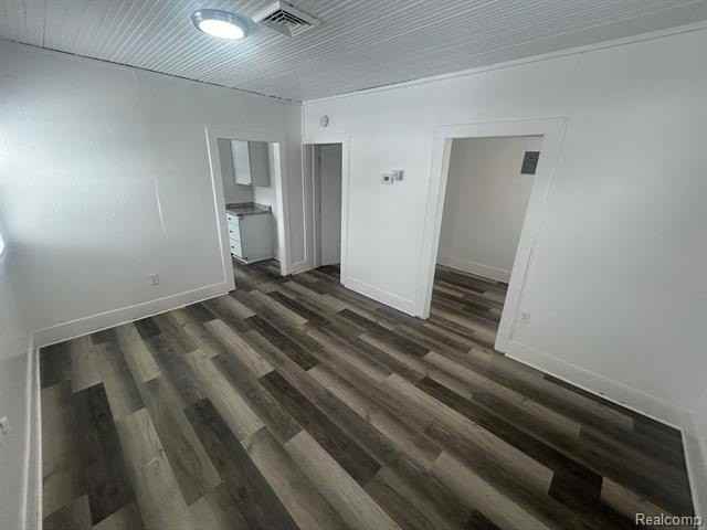 15338 Stephens Dr - Photo 4 of 17