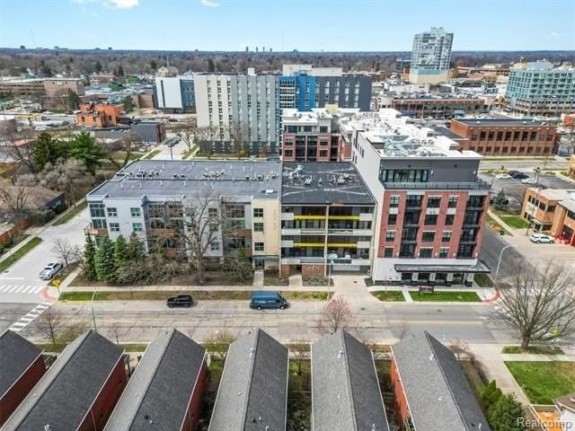 610 S Troy St #102 - Photo 2 of 24