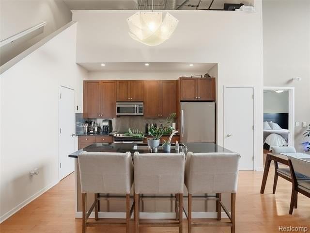 610 S Troy St #102 - Photo 6 of 24