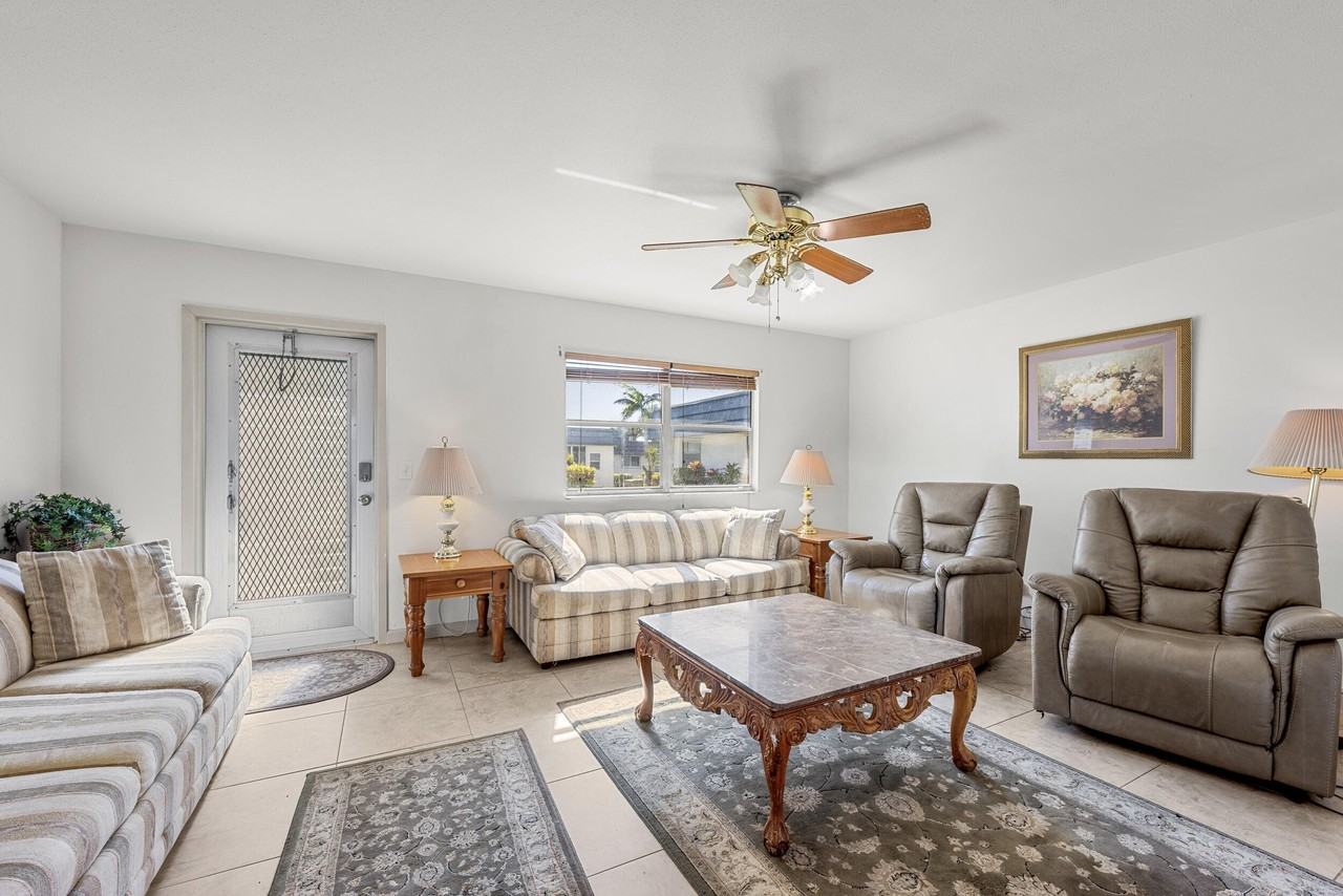 43 Waterford B - Photo 6 of 30