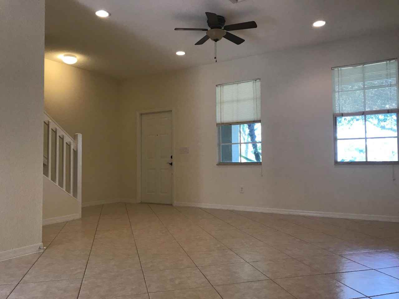 141 E Thatch Palm Cir - Photo 5 of 27