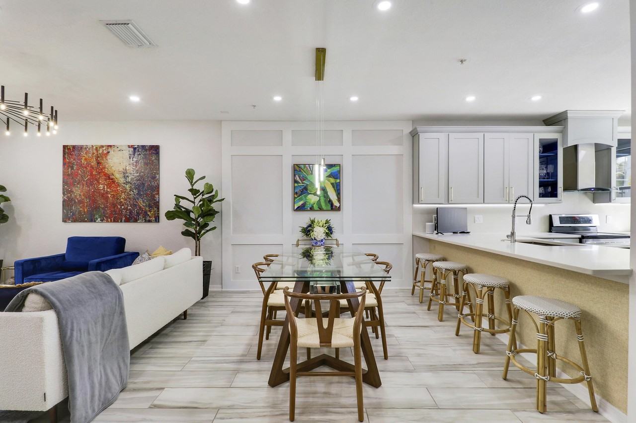 1472 Corbison Point Pl - Photo 7 of 50