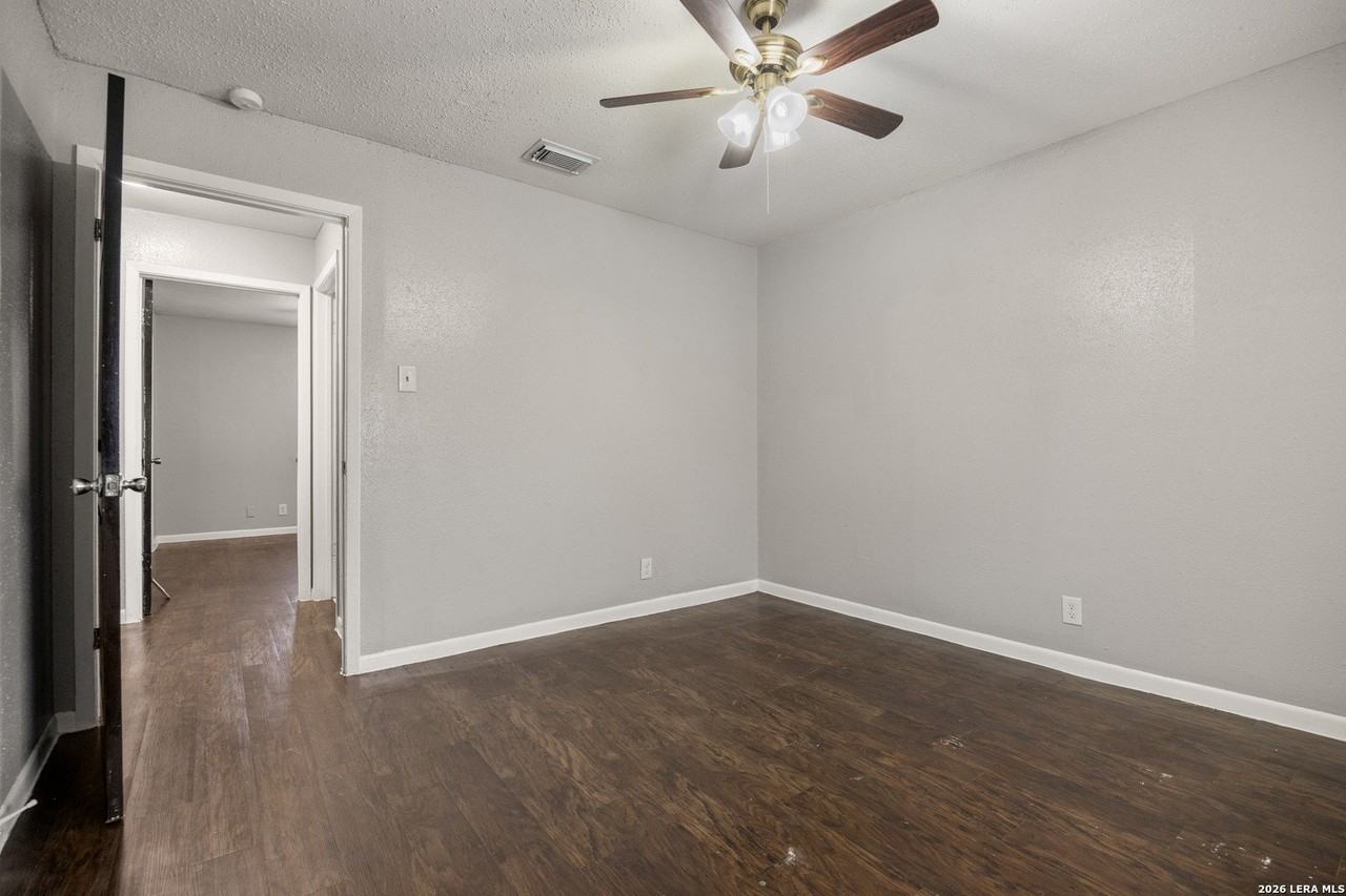218 Merida St Apt 1 #1 - Photo 5 of 15
