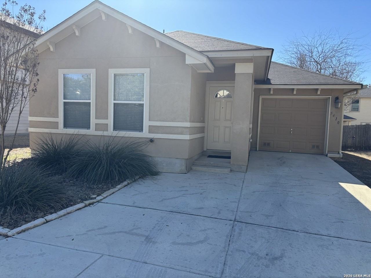 5410 Bright Crk - Photo 2 of 36