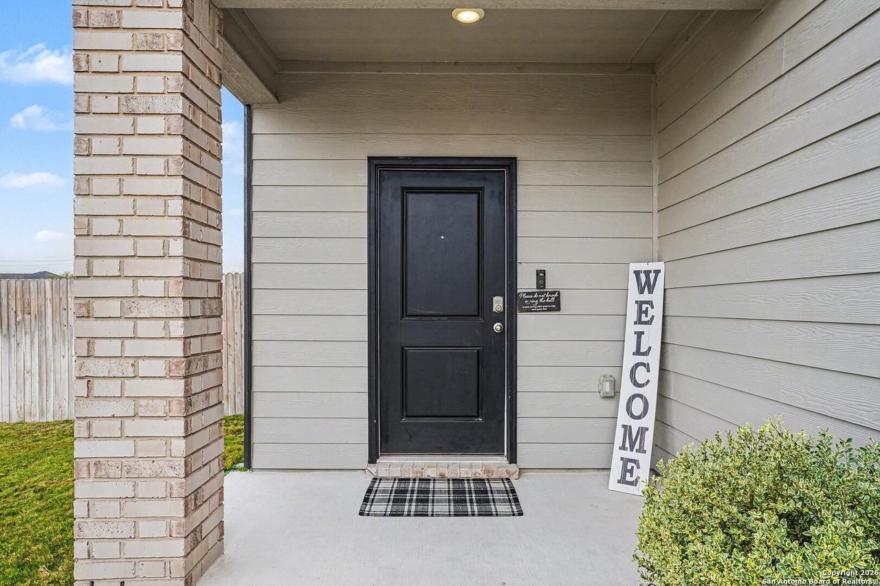 4101 Harper Lee Ln - Photo 3 of 39