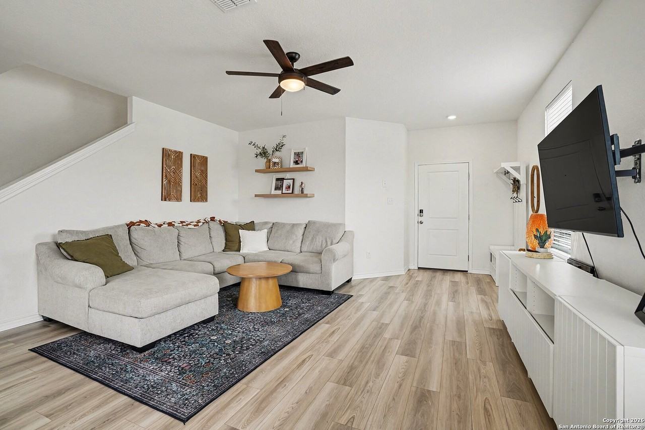 4101 Harper Lee Ln - Photo 5 of 39