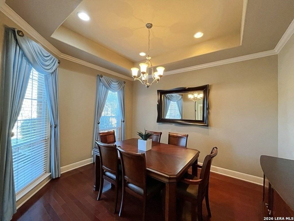 10500 Hunter Hts - Photo 3 of 49