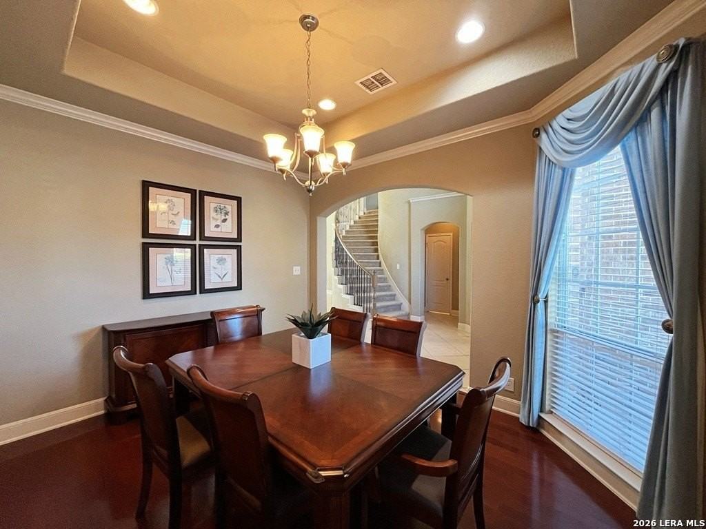 10500 Hunter Hts - Photo 4 of 49