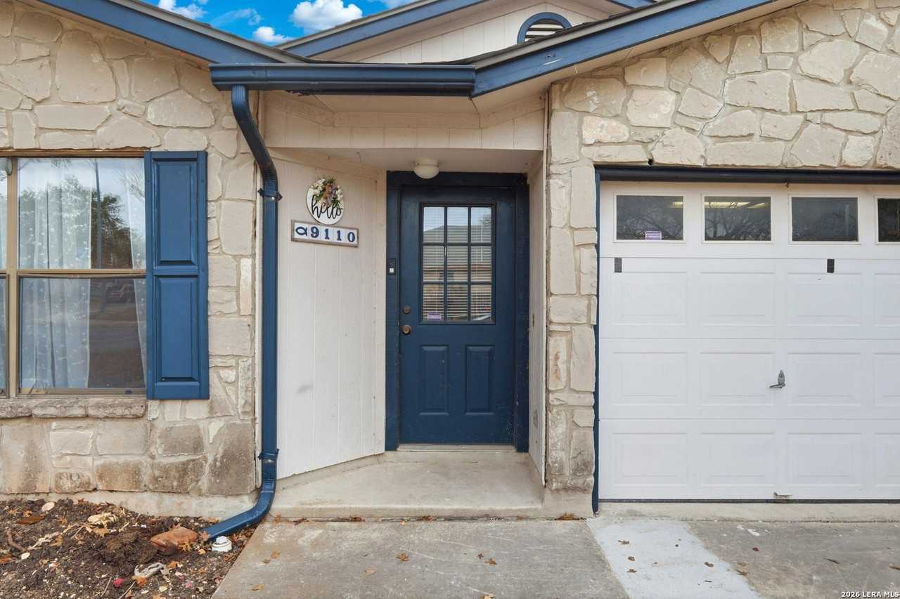 9110 Roquefort - Photo 4 of 31