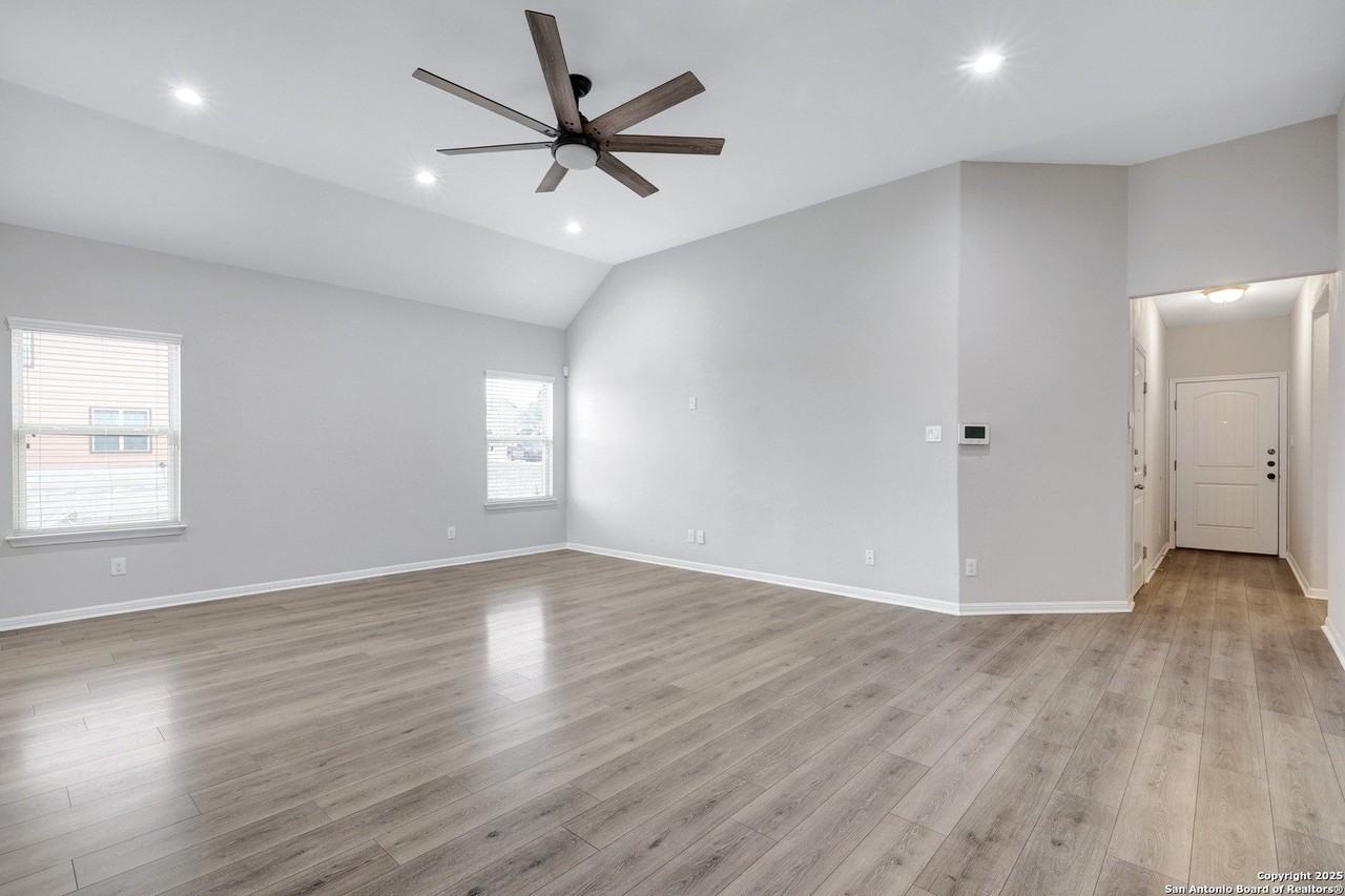 9010 Moccasin Lk - Photo 3 of 31