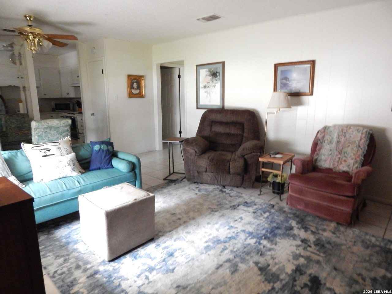 921 Eikel St - Photo 6 of 12