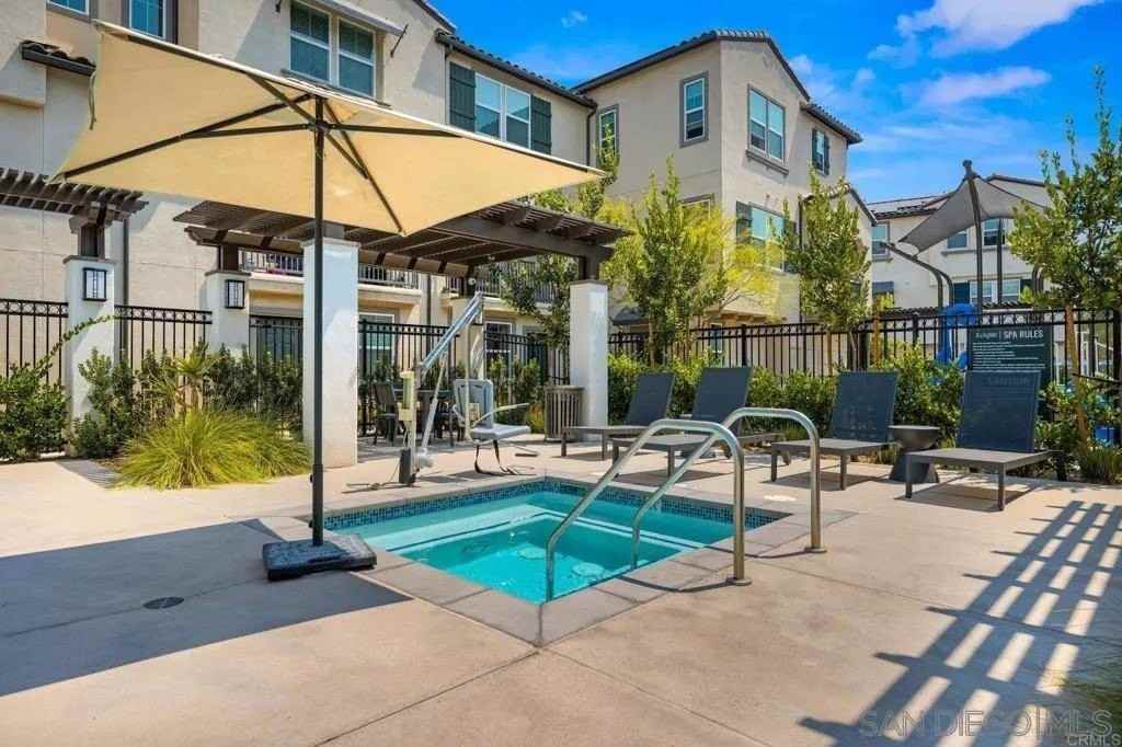 408 Carina Gln - Photo 5 of 12