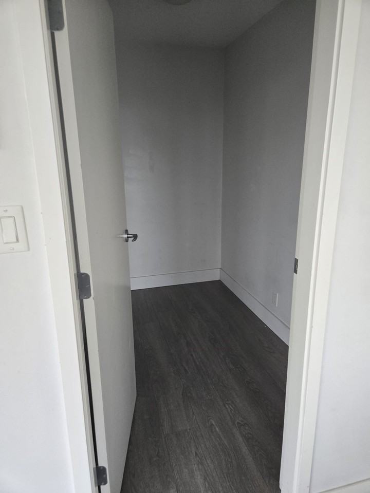 788 Hamilton Street - Photo 3 of 23