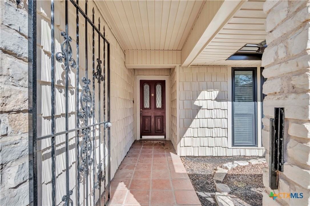 513 Red River Rd - Photo 3 of 31