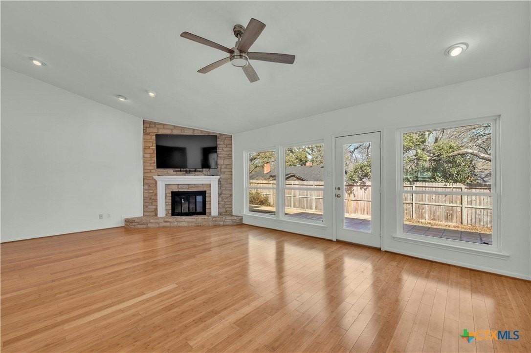 513 Red River Rd - Photo 6 of 31