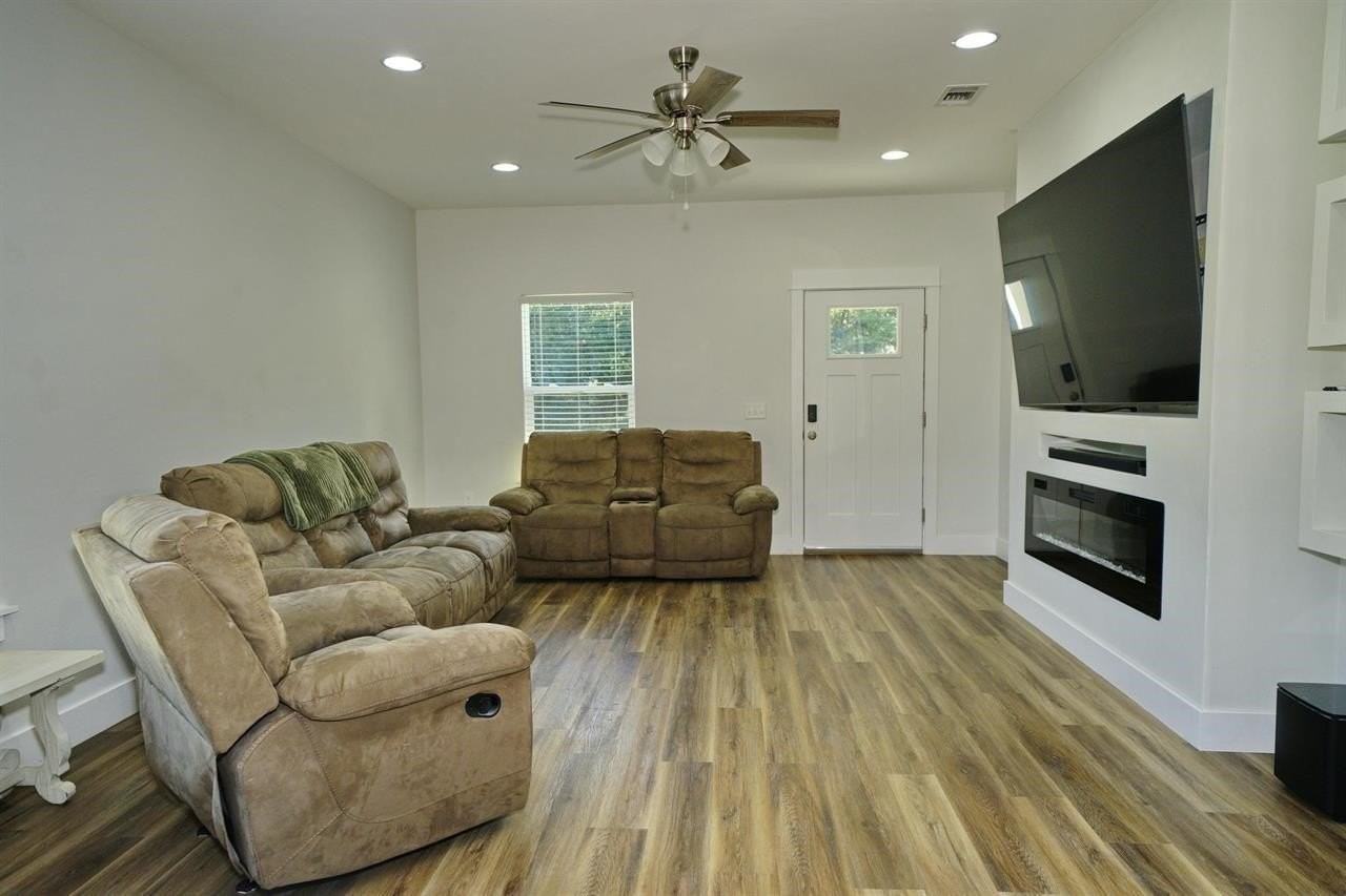 168 Engelbrecht Rd - Photo 6 of 22