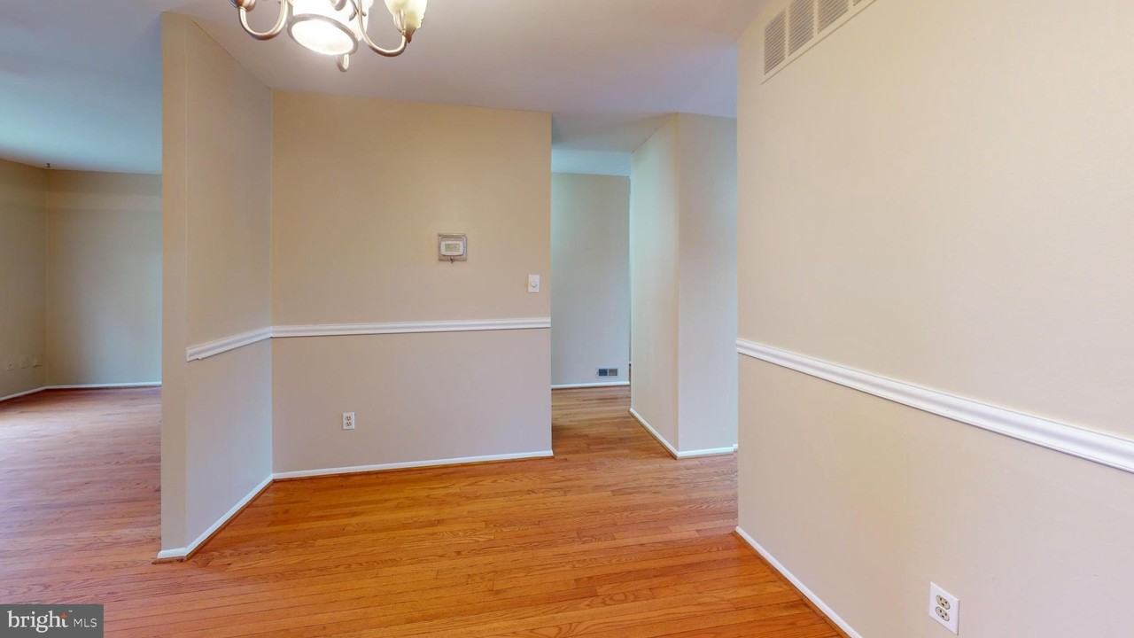 2535 Vineyard Ln - Photo 6 of 18