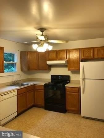 488 Norvelle Ct - Photo 4 of 12