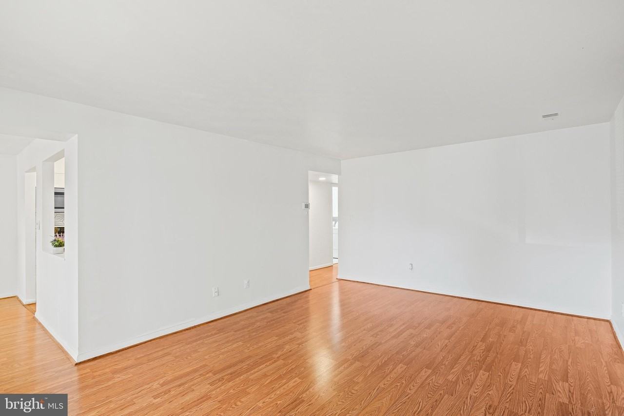 2 Bailiffs Ct Unit 102 #102 - Photo 5 of 34