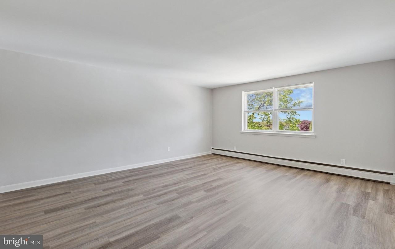 500 Manor House Ln Unit B3 #B3 - Photo 5 of 10