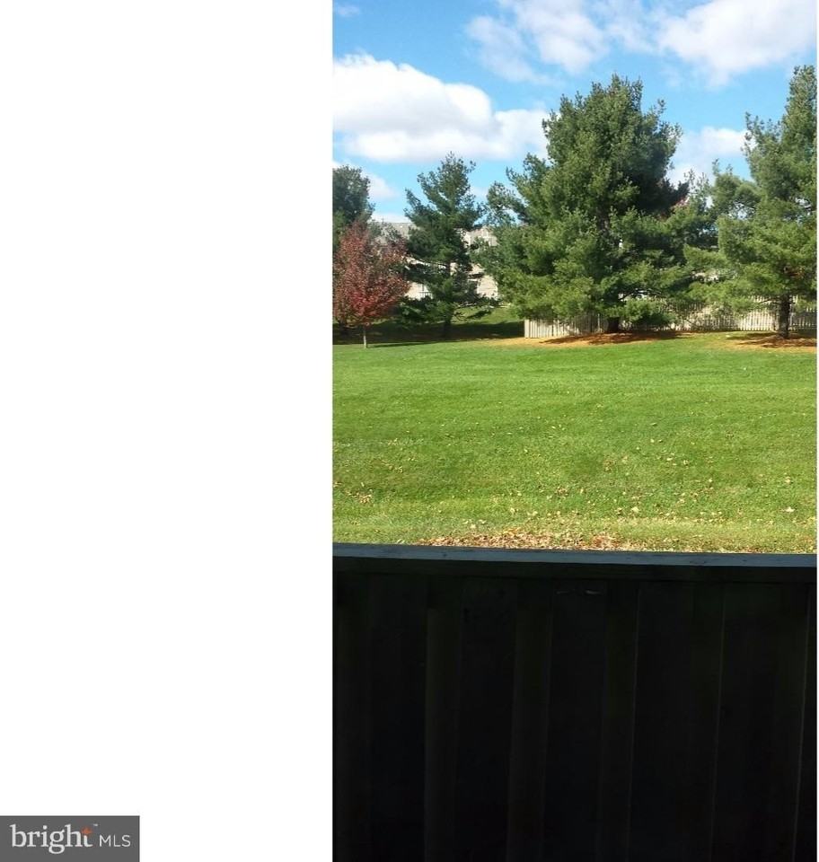 2715 Adams Ct - Photo 2 of 17