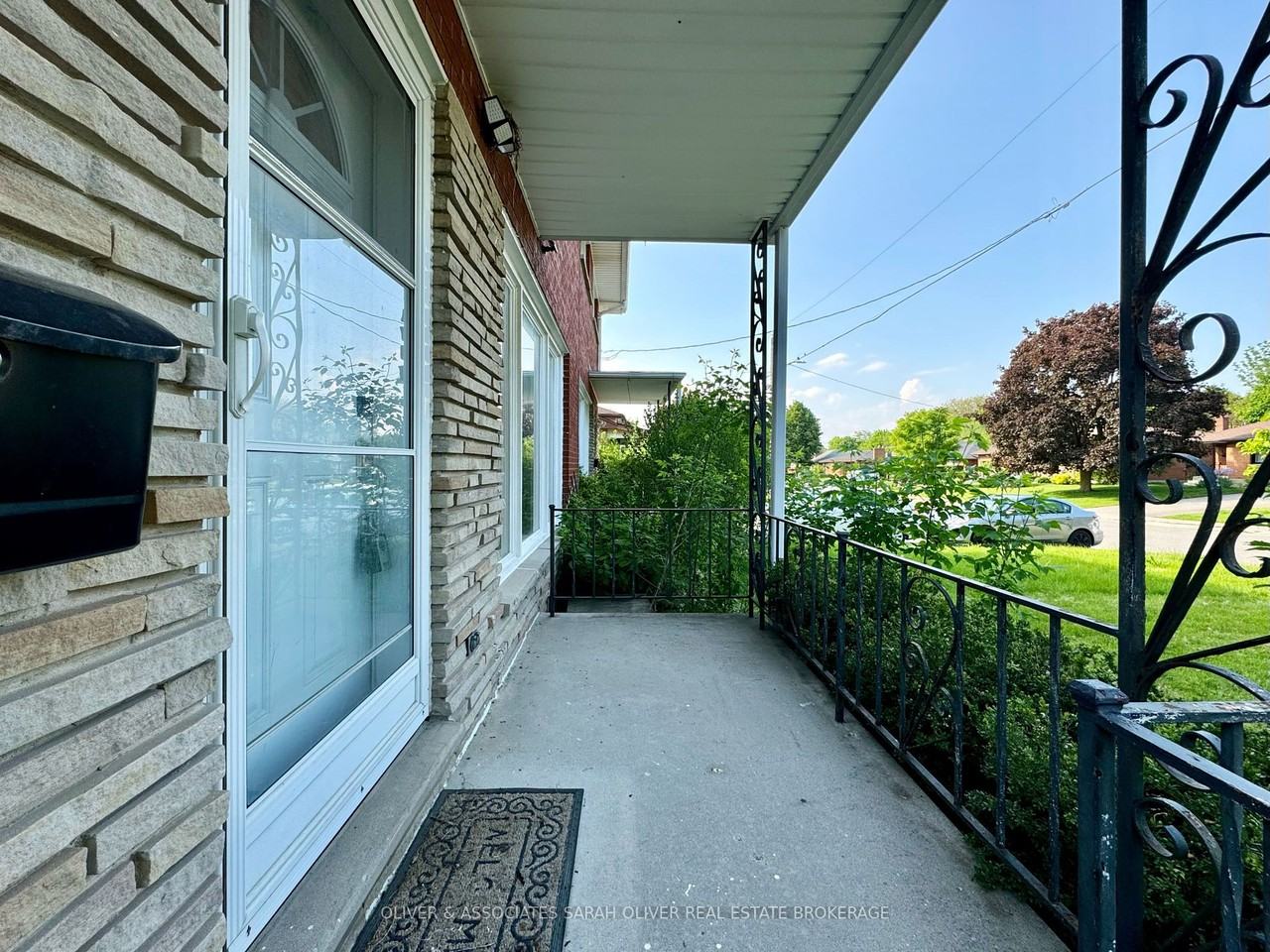 287 Wedgewood Drive - Photo 4 of 27