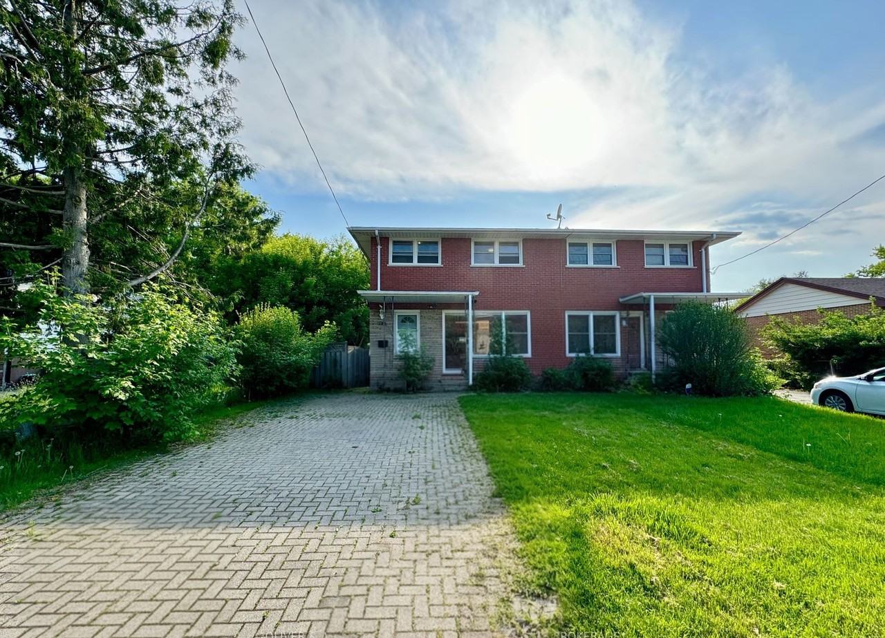 287 Wedgewood Drive - Photo 2 of 27