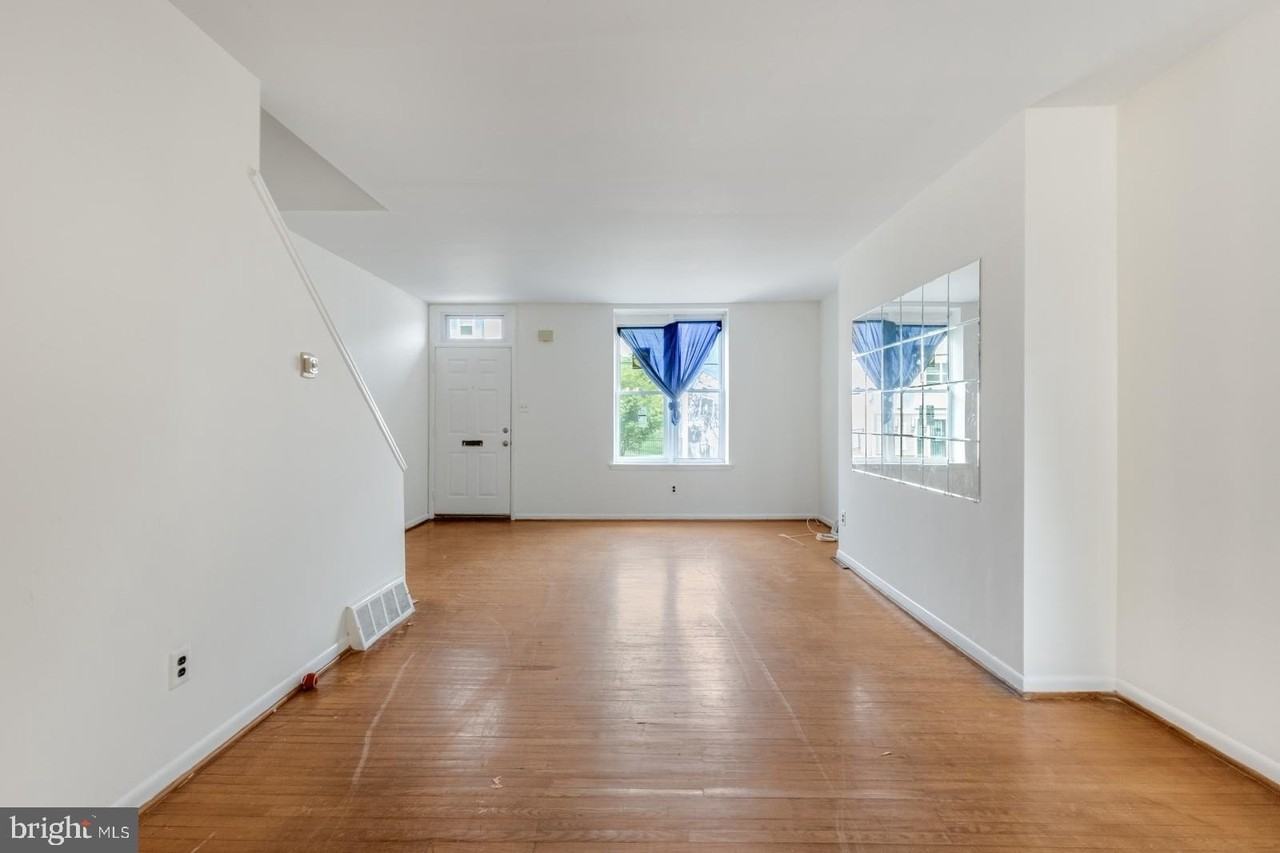 3306 Haverford Ave - Photo 5 of 38