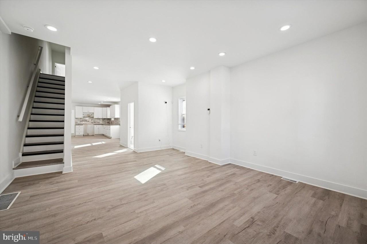 2135 N 20th St - Photo 2 of 20