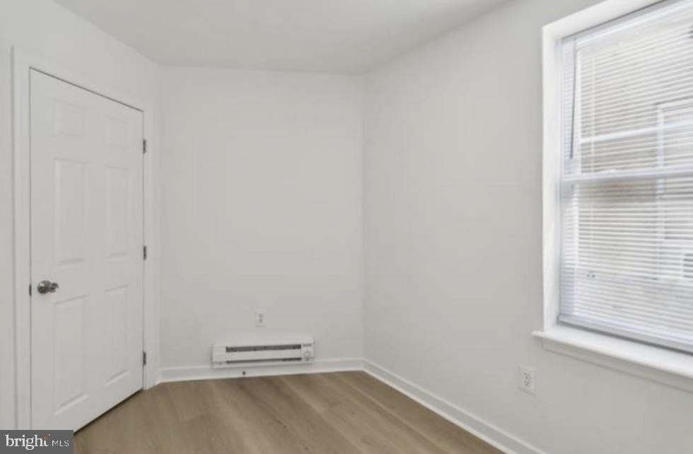 5554 Lansdowne Ave Unit 2 #2 - Photo 3 of 6