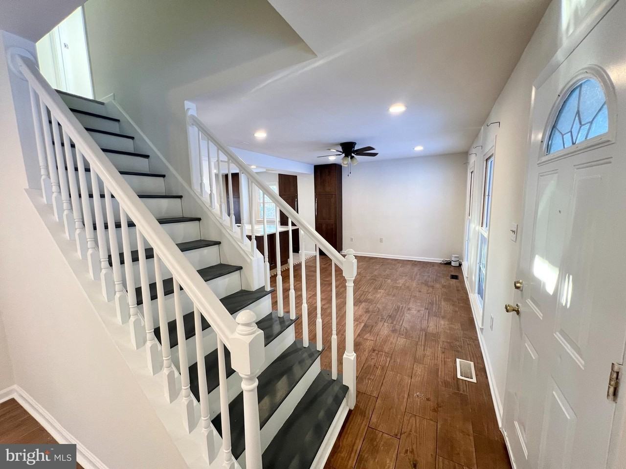 13734 Moccasin Ct - Photo 3 of 29