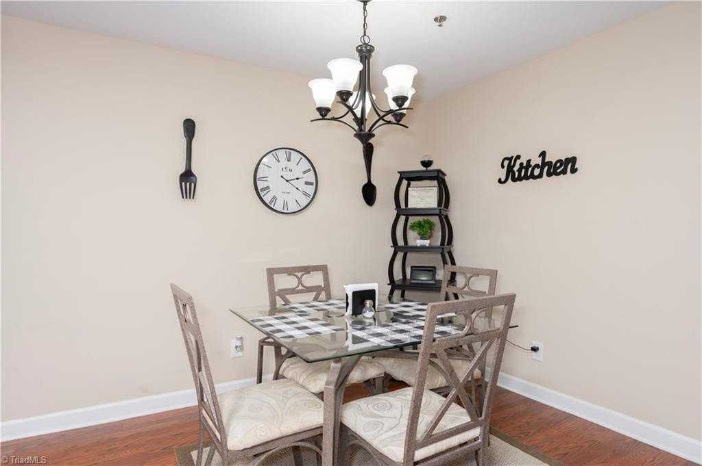 4757 Tatton Park Cir #1A - Photo 4 of 17