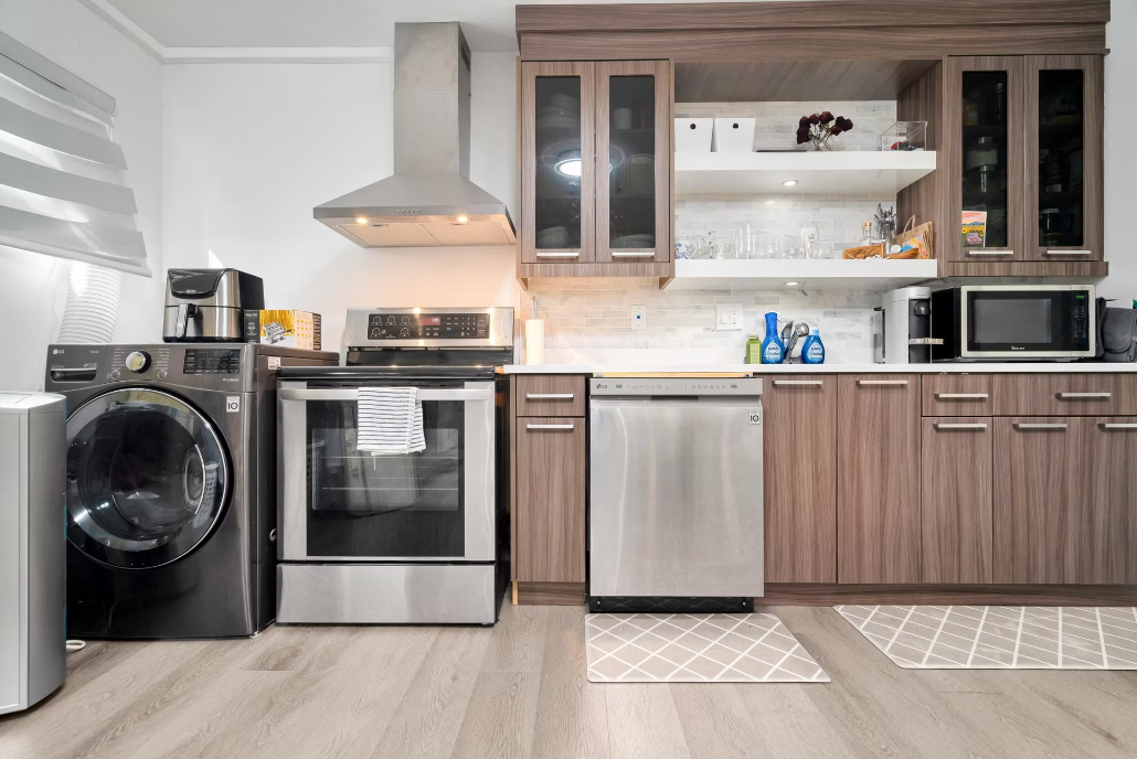 Grant Ave & Coast Meridian Rd #1 - Photo 3 of 8