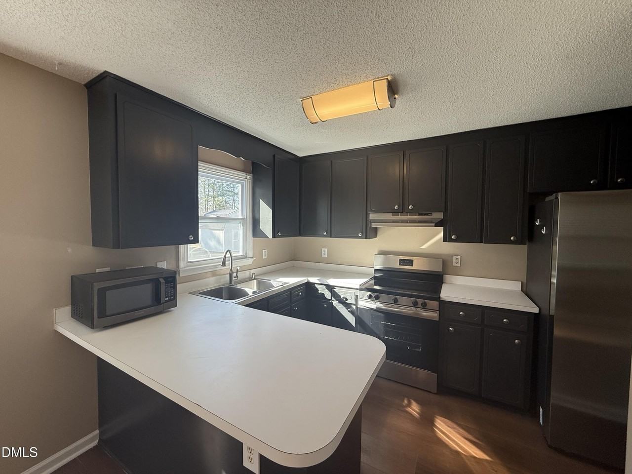 2813 Buckboard Ln - Photo 6 of 20