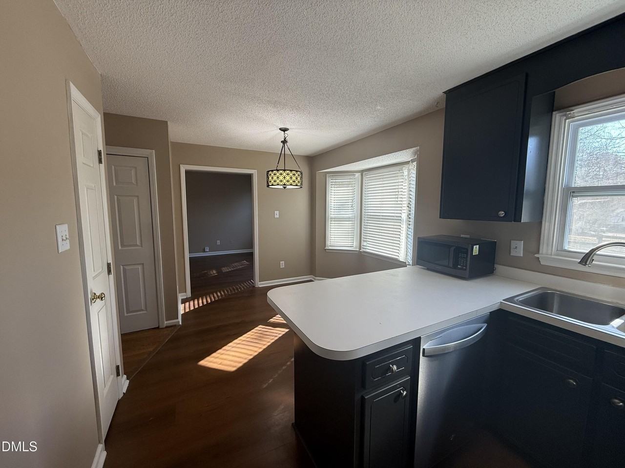 2813 Buckboard Ln - Photo 7 of 20