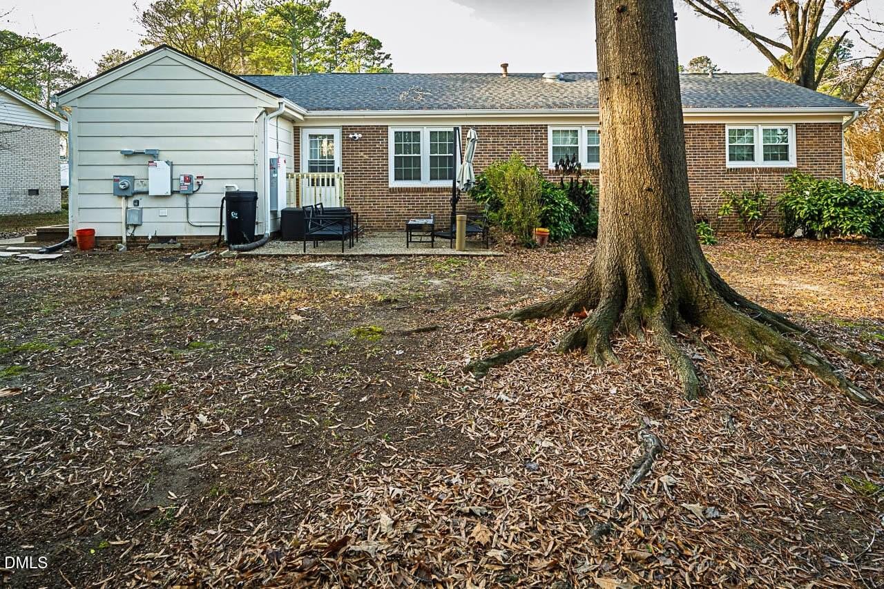 3240 Huntleigh Dr - Photo 5 of 37