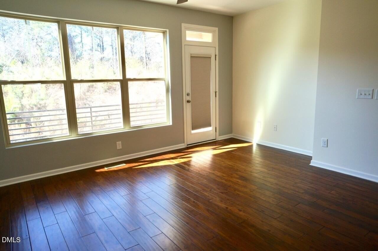 1431 Ardara Ln - Photo 7 of 23