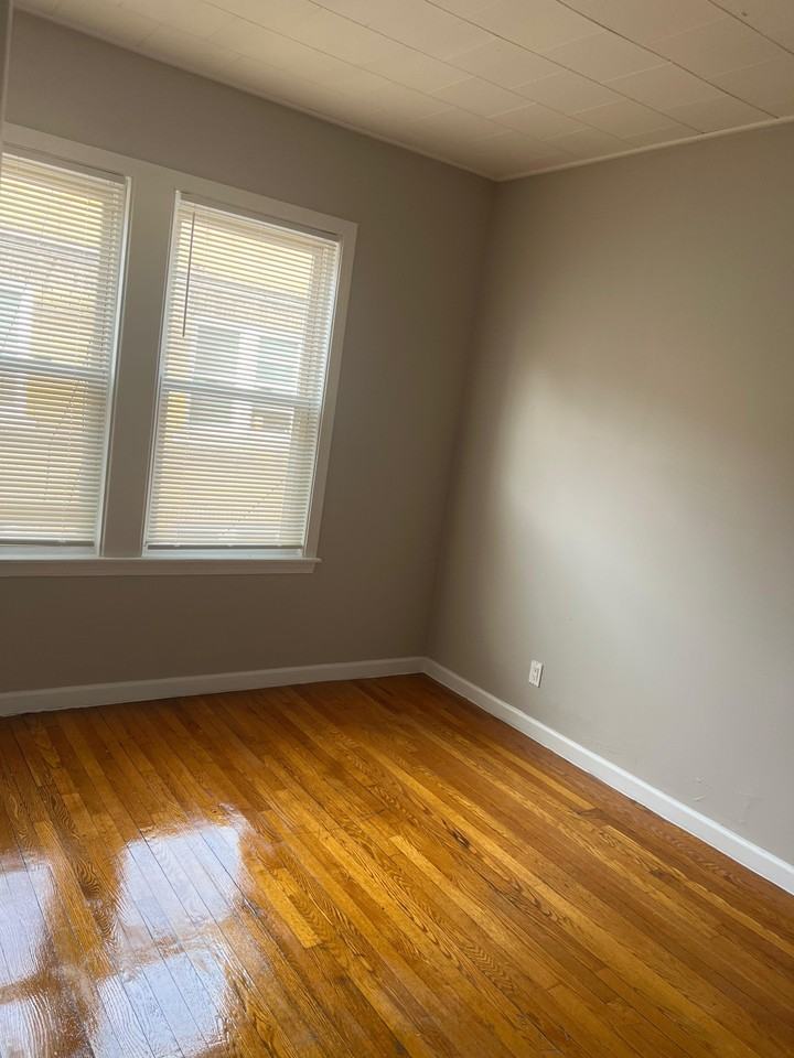 19 Allen Place #C1 - Photo 5 of 8