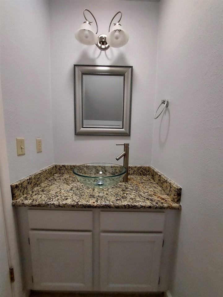 606 Rio - Photo 6 of 7