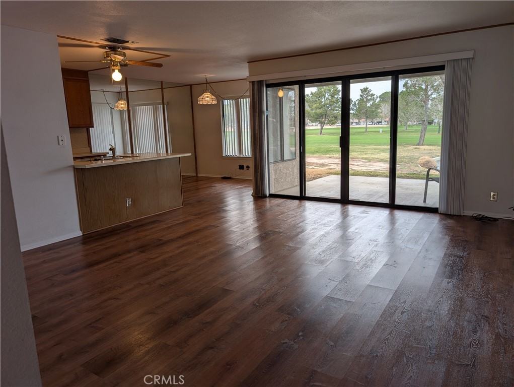 27535 Lakeview 38 - Photo 4 of 16