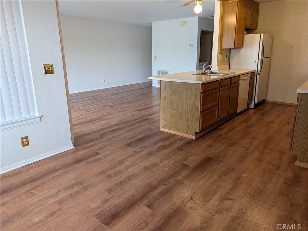 27535 Lakeview 38 - Photo 6 of 16