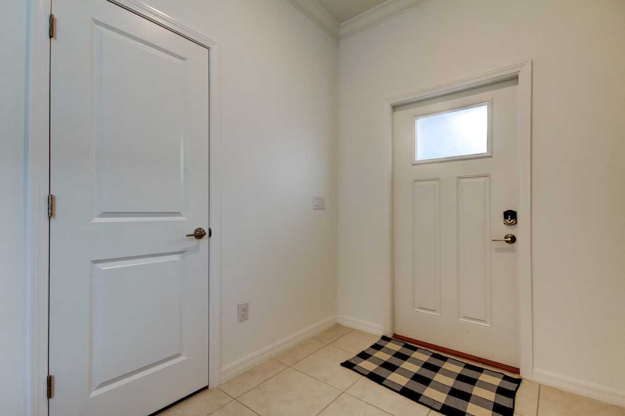 17567 Nectar Flume Dr - Photo 4 of 50