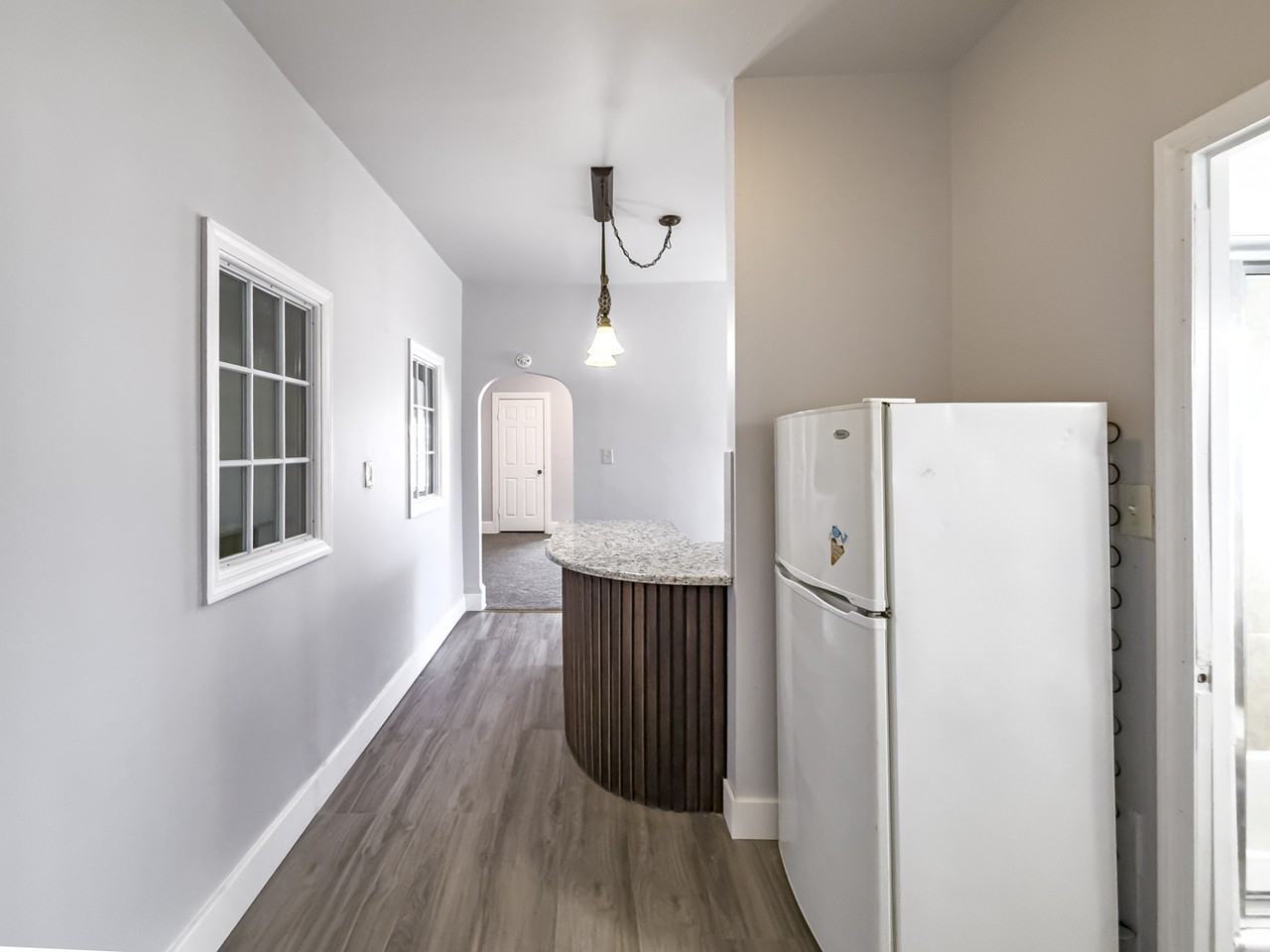 419 Woodward St Apt 3rd - Photo 6 of 16