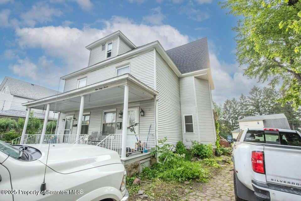 947 William St - Photo 3 of 27