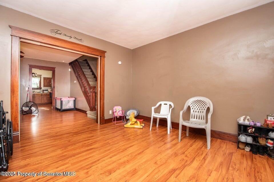 947 William St - Photo 7 of 27