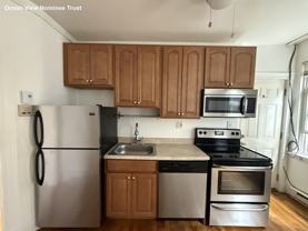 12 Charter St #3R - Photo 1 of 1