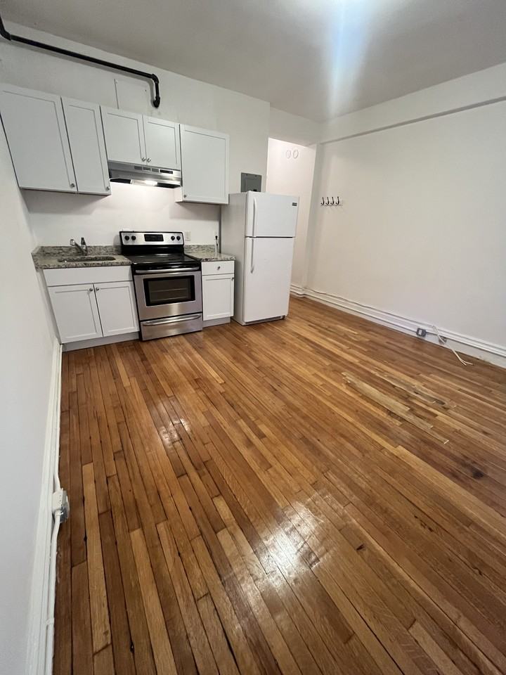 270 Huntington Ave #204 - Photo 3 of 11